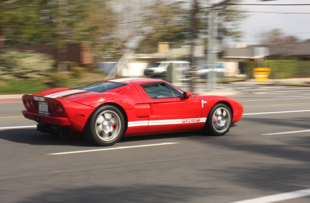red and white 2004 ford gt