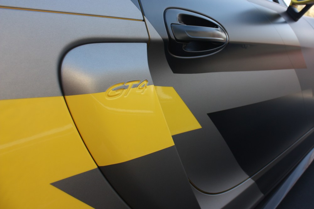 porche Gt4 turbo badge