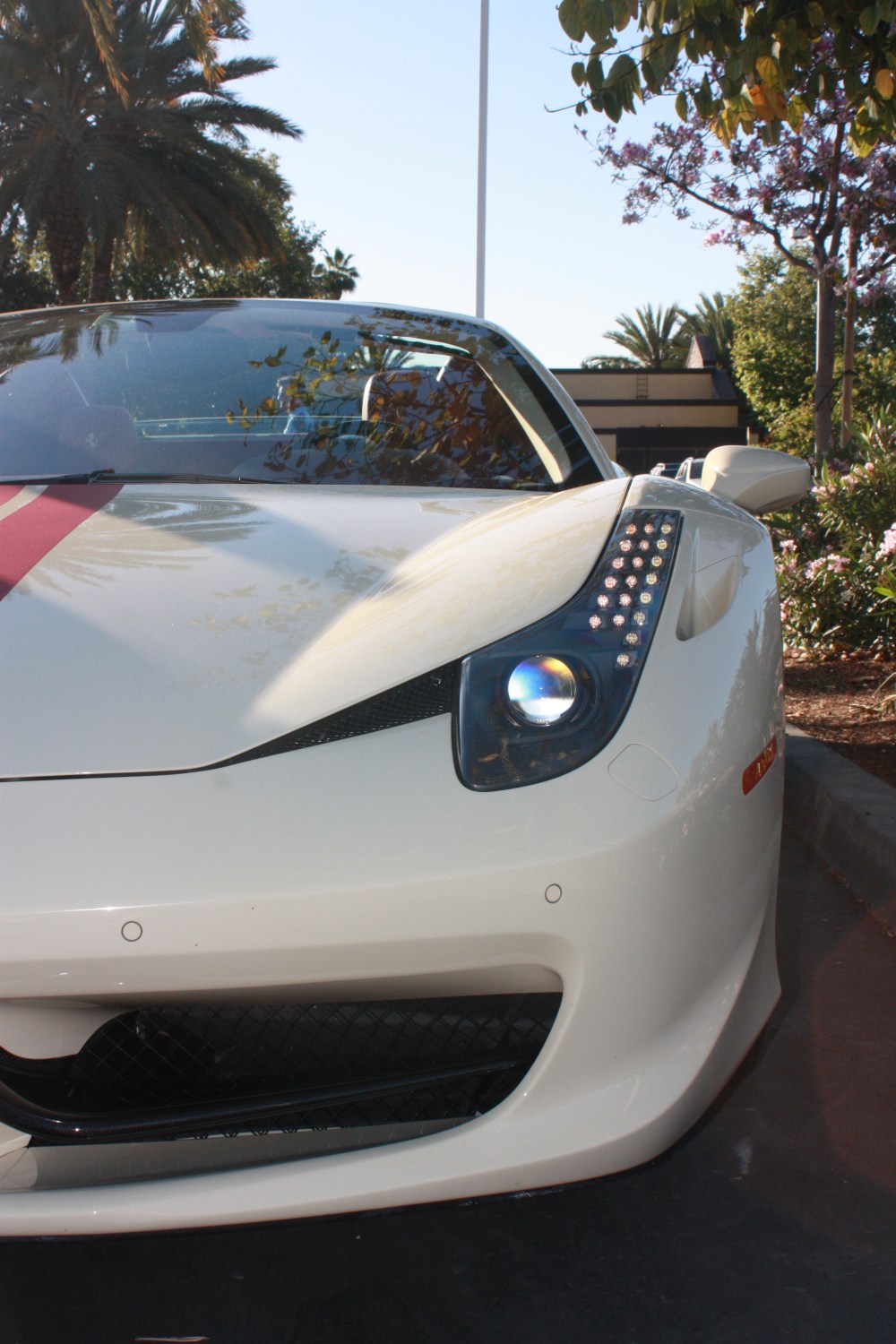 white and red 458 right headlight